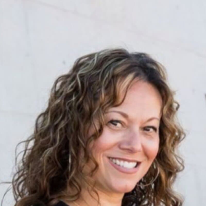 Nicole, founder of Wellthy Travel Co.